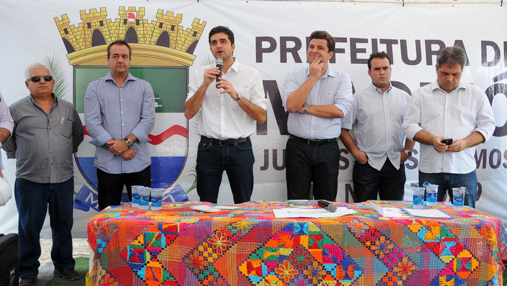Prefeito Rui Palmeira Assina Ordem de Serviço Mirante João XXIII Foto:Marco Antônio/Secom Maceió (Foto: Voney Malta) Prefeito Rui Palmeira Assina Ordem de Serviço Mirante João XXIII Foto:Marco Antônio/Secom Maceió