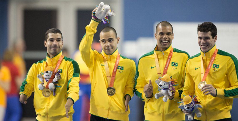 País ganhou 257 medalhas, sendo 109 de ouro, 74 de prata e outras 74 de bronze na competição de Toronto, no Canadá. Performance supera a do Rio de Janeiro, em 2007 (Foto: Gisele Federicce) País ganhou 257 medalhas, sendo 109 de ouro, 74 de prata e outras 74 de bronze na competição de Toronto, no Canadá. Performance supera a do Rio de Janeiro, em 2007