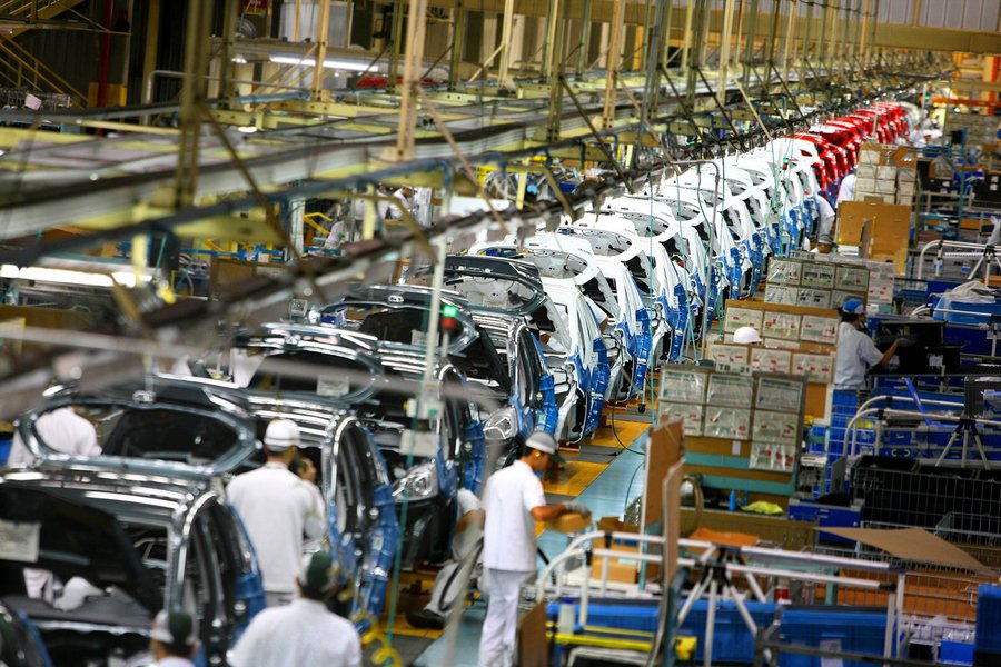 O Banco do Brasil vai anunciar na quarta-feira medidas de apoio ao setor automotivo, em um momento em que a indústria automobilística sofre uma forte queda nas vendas e na produção, informou o banco em aviso à imprensa nesta segunda-feira; o BB firmará com as entidades o compromisso de agilizar o processo de financiamento de veículos, incluindo os de passeio, além de caminhões e máquinas pesadas, como tratores (Foto: Leonardo Attuch) O Banco do Brasil vai anunciar na quarta-feira medidas de apoio ao setor automotivo, em um momento em que a indústria automobilística sofre uma forte queda nas vendas e na produção, informou o banco em aviso à imprensa nesta segunda-feira; o BB firmará com as entidades o compromisso de agilizar o processo de financiamento de veículos, incluindo os de passeio, além de caminhões e máquinas pesadas, como tratores