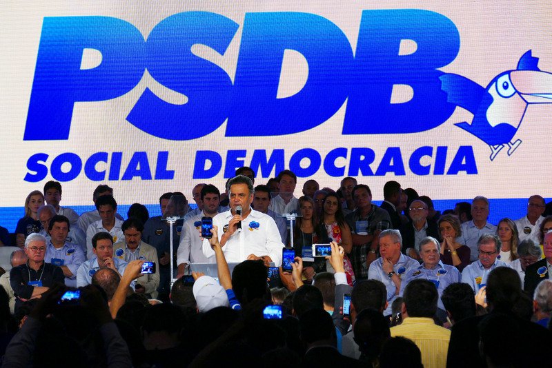 Aqui jaz um partido que nasceu democrata e morreu de joelhos, golpista, corpo gangrenado e sem alma nenhuma (Foto: Daniel Quoist) www.brasil247.com - Aqui jaz um partido que nasceu democrata e morreu de joelhos, golpista, corpo gangrenado e sem alma nenhuma