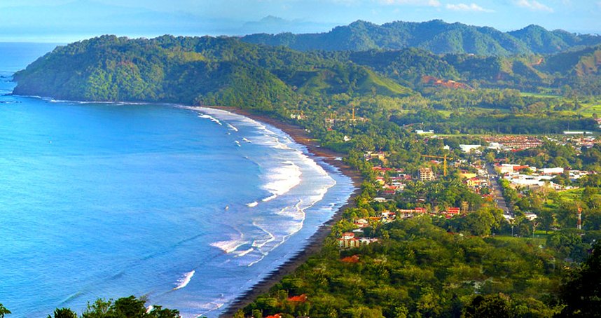 O turismo representa hoje a maior fonte de riqueza do país. Por trás do discurso oficial de proteção ambiental e do desenvolvimento sustentável, a realidade é bem outra (Foto: Marilza De Melo Foucher) O turismo representa hoje a maior fonte de riqueza do país. Por trás do discurso oficial de proteção ambiental e do desenvolvimento sustentável, a realidade é bem outra