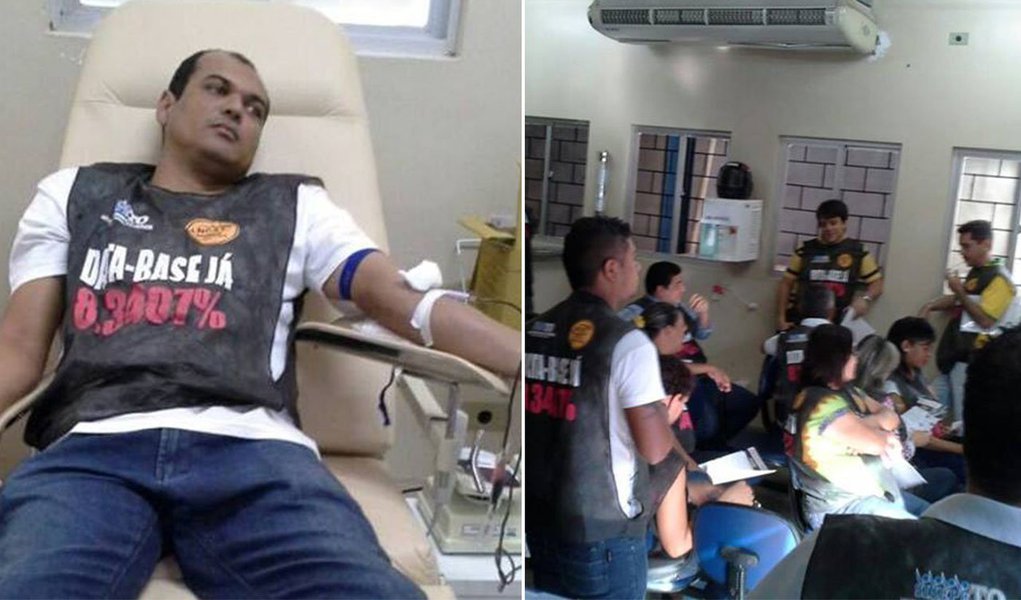 Servidores públicos de Araguaína que aderiram à greve convocada pelo Sisepe estão doando sangue no Hemocentro de Araguaína, desde as 8 horas desta terça-feira, 30; decisão de fazer a campanha foi tomada pelos próprios grevistas e tem como objetivo sensibilizar a população para a doação de sangue, principalmente, neste período de recesso, quando muitas pessoas viajam e o hemocentro encontra dificuldades para repor seus estoques; (Foto: Aquiles Lins) Servidores públicos de Araguaína que aderiram à greve convocada pelo Sisepe estão doando sangue no Hemocentro de Araguaína, desde as 8 horas desta terça-feira, 30; decisão de fazer a campanha foi tomada pelos próprios grevistas e tem como objetivo sensibilizar a população para a doação de sangue, principalmente, neste período de recesso, quando muitas pessoas viajam e o hemocentro encontra dificuldades para repor seus estoques;