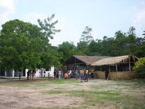 Uma luta de quase 10 anos está acontecendo no Quilombo da Fazenda tendo o tema meio ambiente e cultura como cenário e como atores o Poder Público estadual e a comunidade quilombola (Foto: Thereza Dantas) Uma luta de quase 10 anos está acontecendo no Quilombo da Fazenda tendo o tema meio ambiente e cultura como cenário e como atores o Poder Público estadual e a comunidade quilombola