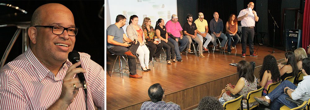 Durante apresentação da equipe técnica da Secretaria da Cultura do Estado (Secult), nessa terça-feira, 12, o secretário Melck Aquino apresentou o cronograma de pagamento dos editais do Fundo Estadual de Cultura (Procultura) de 2013; os contemplados irão receber a primeira parcela do edital, referente a 70% do valor do premio em até sete vezes, já o pagamento da segunda parcela (30%) será realizado em 2016; "Governador Marcelo Miranda foi enfático em nos determinar que buscássemos a solução para o pagamento dos editais de 2013, para que não continuássemos punindo artistas, produtores e empreendedores culturais que fizeram a sua parte", disse Melck; editais foram lançados pelo ex-governador Siqueira Campos (PSDB) e homologados e não pagos pelo ex-governador Sandoval Cardoso (SD) (Foto: Aquiles Lins) Durante apresentação da equipe técnica da Secretaria da Cultura do Estado (Secult), nessa terça-feira, 12, o secretário Melck Aquino apresentou o cronograma de pagamento dos editais do Fundo Estadual de Cultura (Procultura) de 2013; os contemplados irão receber a primeira parcela do edital, referente a 70% do valor do premio em até sete vezes, já o pagamento da segunda parcela (30%) será realizado em 2016; "Governador Marcelo Miranda foi enfático em nos determinar que buscássemos a solução para o pagamento dos editais de 2013, para que não continuássemos punindo artistas, produtores e empreendedores culturais que fizeram a sua parte", disse Melck; editais foram lançados pelo ex-governador Siqueira Campos (PSDB) e homologados e não pagos pelo ex-governador Sandoval Cardoso (SD)