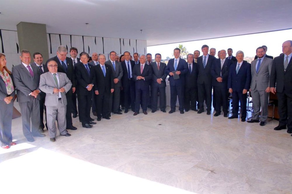 Vice-presidente da República recebe nesta terça-feira 44 empresários da Fiesp e da Ciesp, liderados por Paulo Skaf, com quem debate uma alternativa ao fim da medida que desonera a folha de pagamento, aumentando as alíquotas sobre a receita bruta das empresas de 56 setores da economia; proposta deve ser votada hoje no Senado (Foto: Ana Pupulin) Vice-presidente da República recebe nesta terça-feira 44 empresários da Fiesp e da Ciesp, liderados por Paulo Skaf, com quem debate uma alternativa ao fim da medida que desonera a folha de pagamento, aumentando as alíquotas sobre a receita bruta das empresas de 56 setores da economia; proposta deve ser votada hoje no Senado