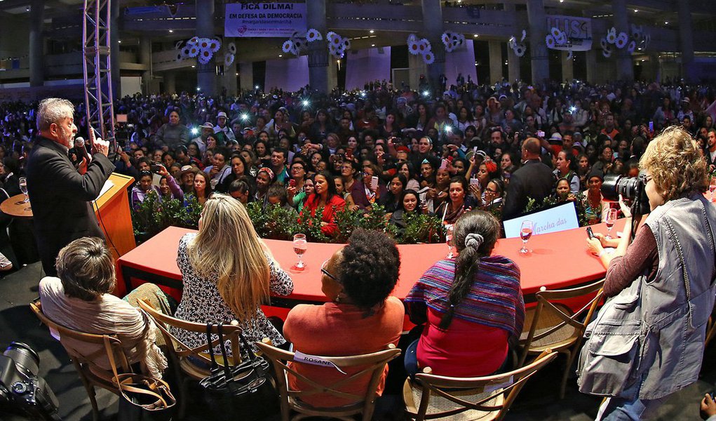Margarida tombou como heroína e mártir da luta pelos direitos humanos e pelos direitos femininos. Desde que a mataram a luta não é mais a mesma (Foto: Dom Orvandil) Margarida tombou como heroína e mártir da luta pelos direitos humanos e pelos direitos femininos. Desde que a mataram a luta não é mais a mesma