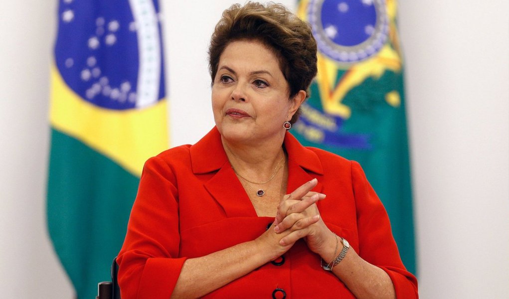 Fonte do governo, ouvida pela agência Reuters recusou-se a dizer, no entanto, exatamente quando a decisão será anunciada ou quem será escolhido para substituir o atual ministro, Guido Mantega; "É provavelmente a decisão mais importante que ela tomará pelo resto de sua Presidência", disse (Foto: Valter Lima) Fonte do governo, ouvida pela agência Reuters recusou-se a dizer, no entanto, exatamente quando a decisão será anunciada ou quem será escolhido para substituir o atual ministro, Guido Mantega; "É provavelmente a decisão mais importante que ela tomará pelo resto de sua Presidência", disse