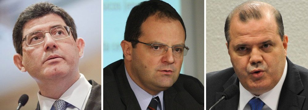 A nova equipe econômica do Planalto está incumbida de divulgar no dia em que for anunciada oficialmente um conjunto de medidas para garantir a sustentabilidade fiscal do governo e atrair investimentos para retomar o crescimento da economia; Joaquim Levy, Nelson Barbosa e Alexandre Tombini já estão trabalhando nas medidas a partir do que a equipe do atual ministro da Fazenda, Guido Mantega, vinha preparando para ser divulgado nesta semana; entre as medidas que já estavam em fase de elaboração estão cortes de despesas com seguro-desemprego, pensões por morte e abono salarial (Foto: Romulo Faro) A nova equipe econômica do Planalto está incumbida de divulgar no dia em que for anunciada oficialmente um conjunto de medidas para garantir a sustentabilidade fiscal do governo e atrair investimentos para retomar o crescimento da economia; Joaquim Levy, Nelson Barbosa e Alexandre Tombini já estão trabalhando nas medidas a partir do que a equipe do atual ministro da Fazenda, Guido Mantega, vinha preparando para ser divulgado nesta semana; entre as medidas que já estavam em fase de elaboração estão cortes de despesas com seguro-desemprego, pensões por morte e abono salarial