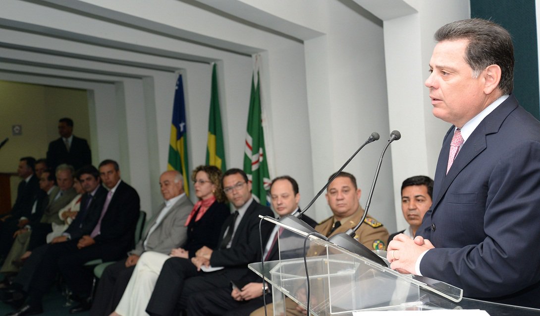 Governador Marconi Perillo no Lan�amento do Projeto de Moderniza��o das Agenfas, Assinatura do Termo de Coopera��o do Grupo de Prote��o � Ordem Tribut�ria e Lan�amento do Batalh�o Militar Fazend�rio. Data: 21.07.2015. Fotos: Wagnas Cabral. (Foto: José Barbacena) Governador Marconi Perillo no Lan�amento do Projeto de Moderniza��o das Agenfas, Assinatura do Termo de Coopera��o do Grupo de Prote��o � Ordem Tribut�ria e Lan�amento do Batalh�o Militar Fazend�rio. Data: 21.07.2015. Fotos: Wagnas Cabral.