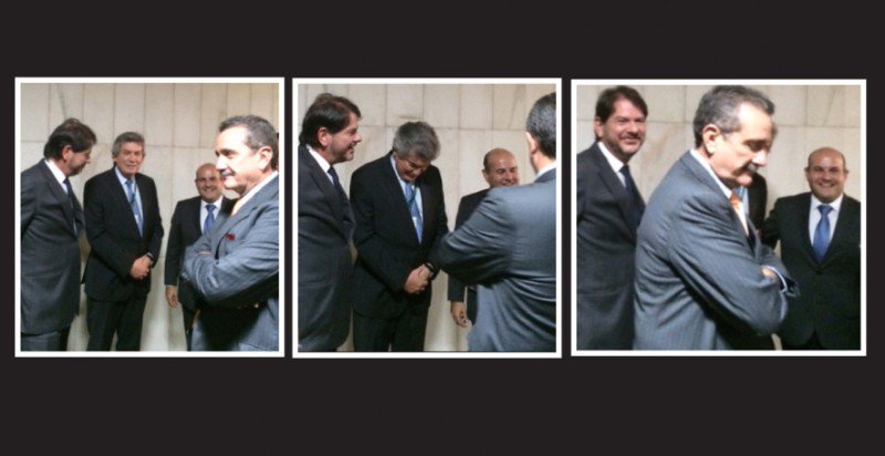 O ex-ministro da Educação foi visto num dos acessos ao plenário Ulysses Guimarães da Câmara Federal, ao lado de antigos assessores e do prefeito de Fortaleza, Roberto Cláudio (PROS). A justificativa foi ajudar o gestor da capital cearense junto ao Governo Federal (Foto: Renata Paiva) O ex-ministro da Educação foi visto num dos acessos ao plenário Ulysses Guimarães da Câmara Federal, ao lado de antigos assessores e do prefeito de Fortaleza, Roberto Cláudio (PROS). A justificativa foi ajudar o gestor da capital cearense junto ao Governo Federal