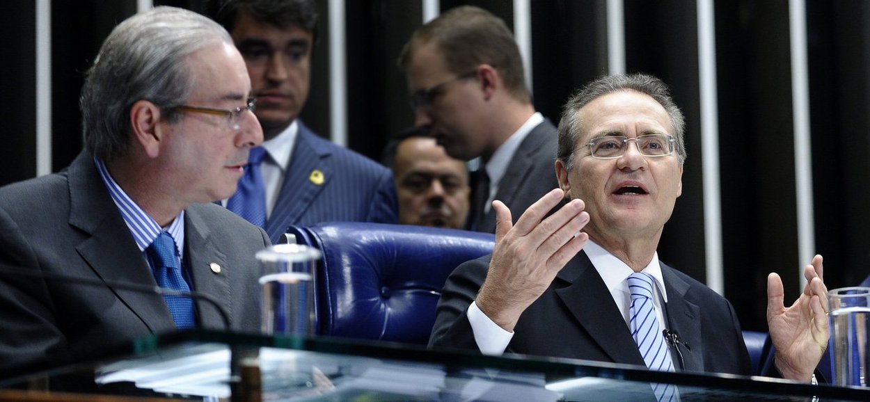 Em novo artigo, colunista do 247 Tereza Cruvinel destaca ações desta semana do presidente do Senado, como a apresentação de "um elenco de quase 30 propostas em busca do crescimento" do País e suas declarações contra o impeachment; jornalista compara Renan Calheiros com o presidente da Câmara: "A diferença está no DNA político de cada um. Cunha é produto de uma cultura política recente (que não pode ser chamada de nova política), em que os atores são movidos pela ambição, o pragmatismo, as conexões econômicas e a capacidade de agregar aliados mais por cumplicidade do que por afinidade ideológica. Já Renan é oriundo da velha política", movida sempre pela "política como construção de caminhos para o País"; segundo ela, "este DNA ajudou a moldar o papel que Renan vem assumindo na crise" (Foto: Tereza Cruvinel) Em novo artigo, colunista do 247 Tereza Cruvinel destaca ações desta semana do presidente do Senado, como a apresentação de "um elenco de quase 30 propostas em busca do crescimento" do País e suas declarações contra o impeachment; jornalista compara Renan Calheiros com o presidente da Câmara: "A diferença está no DNA político de cada um. Cunha é produto de uma cultura política recente (que não pode ser chamada de nova política), em que os atores são movidos pela ambição, o pragmatismo, as conexões econômicas e a capacidade de agregar aliados mais por cumplicidade do que por afinidade ideológica. Já Renan é oriundo da velha política", movida sempre pela "política como construção de caminhos para o País"; segundo ela, "este DNA ajudou a moldar o papel que Renan vem assumindo na crise"