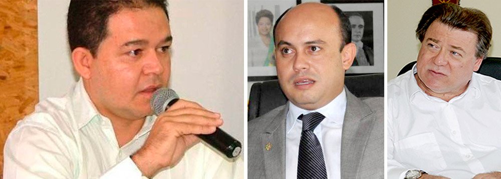 As exonerações e recontratações de servidores comissionados pelo governo do Estado foram criticadas pelo Sindicato dos Servidores Públicos do Estado (Sisepe); para o presidente do Sisepe, Cleiton Pinheiro, o Palácio Araguaia tenta "maquiar" o número de contratados para os cargos que deveriam ser de concursados e tenta "burlar" a Lei de Responsabilidade Fiscal (LRF); ao invés de continuar as nomeações, o sindicato cobra que o governo dê posse aos aprovados no Quadro Geral. "Muitos aprovados não tomaram posse e o governo precisa chamar o cadastro reserva para acabar com as contratações que no fundo são moedas de troca para atender a interesses de aliados", criticou (Foto: Aquiles Lins) As exonerações e recontratações de servidores comissionados pelo governo do Estado foram criticadas pelo Sindicato dos Servidores Públicos do Estado (Sisepe); para o presidente do Sisepe, Cleiton Pinheiro, o Palácio Araguaia tenta "maquiar" o número de contratados para os cargos que deveriam ser de concursados e tenta "burlar" a Lei de Responsabilidade Fiscal (LRF); ao invés de continuar as nomeações, o sindicato cobra que o governo dê posse aos aprovados no Quadro Geral. "Muitos aprovados não tomaram posse e o governo precisa chamar o cadastro reserva para acabar com as contratações que no fundo são moedas de troca para atender a interesses de aliados", criticou