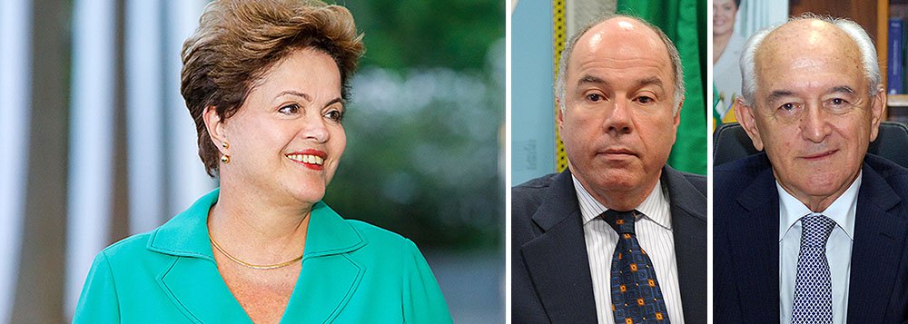 Na nova lista, a principal novidade é a indicação do embaixador Mauro Vieira, que sai de Washington para assumir o Itamaraty; no Ministério do Trabalho, onde havia uma disputa entre PT e PDT, prevaleceu a posição dos pedetistas e o partido segue com Manoel Dias no comando da pasta; além deles, permanecem nos seus cargos vários outros ministros, como Aloizio Mercadante (Casa Civil), Thomas Traumann (Secom) e Arthur Chioro (Saúde) (Foto: Leonardo Attuch) www.brasil247.com - Na nova lista, a principal novidade é a indicação do embaixador Mauro Vieira, que sai de Washington para assumir o Itamaraty; no Ministério do Trabalho, onde havia uma disputa entre PT e PDT, prevaleceu a posição dos pedetistas e o partido segue com Manoel Dias no comando da pasta; além deles, permanecem nos seus cargos vários outros ministros, como Aloizio Mercadante (Casa Civil), Thomas Traumann (Secom) e Arthur Chioro (Saúde)