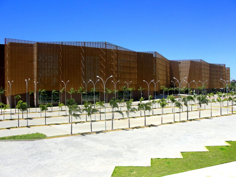 Nos seis primeiros meses do ano, o Centro de Eventos do Ceará acumulou receita de R$ 4,7 milhões, 40% a maios que o apurado em 2013. Em agosto, o equipamento recebe a Convenção Anual do Atacadista Distribuidor (Abad), o maior encontro de negócios do segmento na América Latina (Foto: Rodrigo Rocha) Nos seis primeiros meses do ano, o Centro de Eventos do Ceará acumulou receita de R$ 4,7 milhões, 40% a maios que o apurado em 2013. Em agosto, o equipamento recebe a Convenção Anual do Atacadista Distribuidor (Abad), o maior encontro de negócios do segmento na América Latina