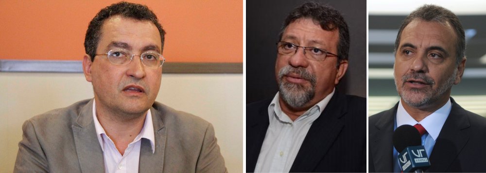 O Conselho de Ética e Decoro da Câmara dos Deputados deve arquivar os processos contra os deputados baianos do PT Afonso Florence, Nelson Pelegrino e Rui Costa (governador eleito) em decorrência das denúncias da presidente do Instituto Brasil, Dalva Sele Paiva, de que a ONG servia para desviar recursos para formação de caixa 2 nas campanhas dos petistas. Segundo Dalva, o dinheiro era desviado de recursos destinados a construção de casas populares; votação dos processos está marcada para o próximo dia 2, mas as investigações devem ser arquivadas porque a delatora do suposto esquema continua na Europa (Foto: Romulo Faro) O Conselho de Ética e Decoro da Câmara dos Deputados deve arquivar os processos contra os deputados baianos do PT Afonso Florence, Nelson Pelegrino e Rui Costa (governador eleito) em decorrência das denúncias da presidente do Instituto Brasil, Dalva Sele Paiva, de que a ONG servia para desviar recursos para formação de caixa 2 nas campanhas dos petistas. Segundo Dalva, o dinheiro era desviado de recursos destinados a construção de casas populares; votação dos processos está marcada para o próximo dia 2, mas as investigações devem ser arquivadas porque a delatora do suposto esquema continua na Europa