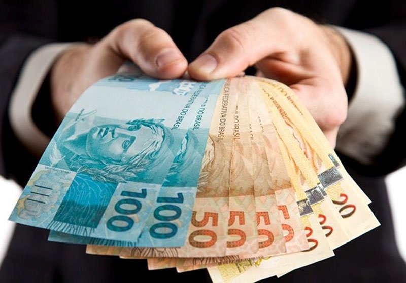 É preciso crescer para melhorar substancialmente nossa situação fiscal. Também se faz urgente melhorar a gestão dos recursos públicos para evitar o desperdício e reduzir os desvios, a exemplo da iniciativa privada (Foto: Kátia Abreu) É preciso crescer para melhorar substancialmente nossa situação fiscal. Também se faz urgente melhorar a gestão dos recursos públicos para evitar o desperdício e reduzir os desvios, a exemplo da iniciativa privada