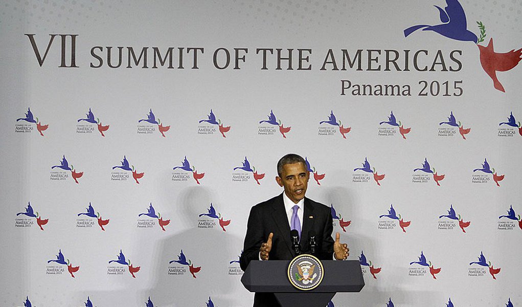 Em discurso, na Cúpula das Américas, presidente Barack Obama elogiou a presidente Dilma Rousseff: "Foi preciso que uma mulher chegasse ao poder para se começar a limpar a corrupção no Brasil"; "Não fosse a autonomia que Dilma deu à Polícia Federal, e o respeito com que tratou o Ministério Público, mesmo os seus setores mais radicalizados contra o governo, não haveria o combate à corrupção que vemos hoje", destaca Miguel do Rosário, do Tijolaço (Foto: Roberta Namour) Em discurso, na Cúpula das Américas, presidente Barack Obama elogiou a presidente Dilma Rousseff: "Foi preciso que uma mulher chegasse ao poder para se começar a limpar a corrupção no Brasil"; "Não fosse a autonomia que Dilma deu à Polícia Federal, e o respeito com que tratou o Ministério Público, mesmo os seus setores mais radicalizados contra o governo, não haveria o combate à corrupção que vemos hoje", destaca Miguel do Rosário, do Tijolaço