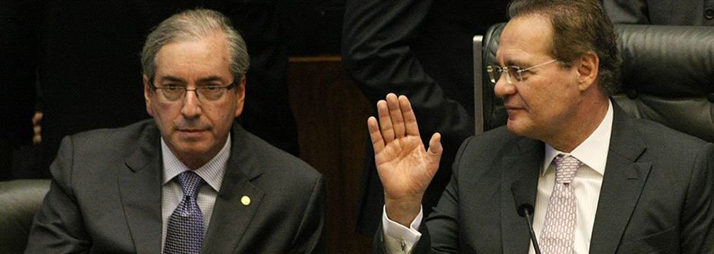 Presidente do Senado, Renan Calheiros (PMDB), procurou o vice-presidente, Michel Temer, para tentar explicar suas declarações sobre a lista de Rodrigo Janot; presidente da Câmara dos Deputados, Eduardo Cunha (PMDB-RJ), também diz que, a partir de agora, tentará moderar o discurso: "Não vou deixar passar a ideia de que nós vamos arrebentar o país" (Foto: Roberta Namour) Presidente do Senado, Renan Calheiros (PMDB), procurou o vice-presidente, Michel Temer, para tentar explicar suas declarações sobre a lista de Rodrigo Janot; presidente da Câmara dos Deputados, Eduardo Cunha (PMDB-RJ), também diz que, a partir de agora, tentará moderar o discurso: "Não vou deixar passar a ideia de que nós vamos arrebentar o país"