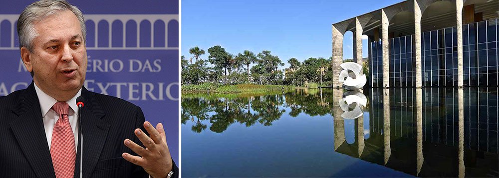 Chanceler Luiz Alberto Figueiredo será substituído por um embaixador de perfil 'caixeiro-viajante'; sugestão foi feita pelo ex-presidente Lula para enfrentar o déficit comercial de US$ 4 bilhões nas contas externas e deve ser aceita pela presidente Dilma Rousseff (Foto: Leonardo Attuch) Chanceler Luiz Alberto Figueiredo será substituído por um embaixador de perfil 'caixeiro-viajante'; sugestão foi feita pelo ex-presidente Lula para enfrentar o déficit comercial de US$ 4 bilhões nas contas externas e deve ser aceita pela presidente Dilma Rousseff