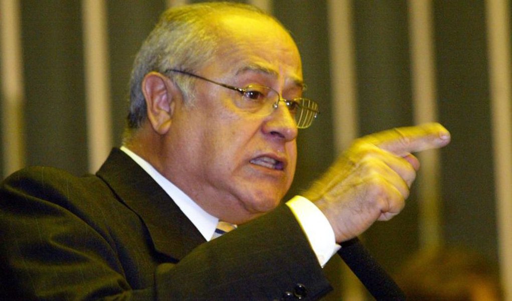Por 7 votos a 1, os ministros entenderam que, embora o ex-deputado federal Romeu Queiroz preencha os requisitos para passar para o regime aberto, ele precisa pagar cerca de R$ 1,2 milhão, valor referente à multa aplicada pela Corte pela condenação (Foto: Leonardo Lucena) Por 7 votos a 1, os ministros entenderam que, embora o ex-deputado federal Romeu Queiroz preencha os requisitos para passar para o regime aberto, ele precisa pagar cerca de R$ 1,2 milhão, valor referente à multa aplicada pela Corte pela condenação