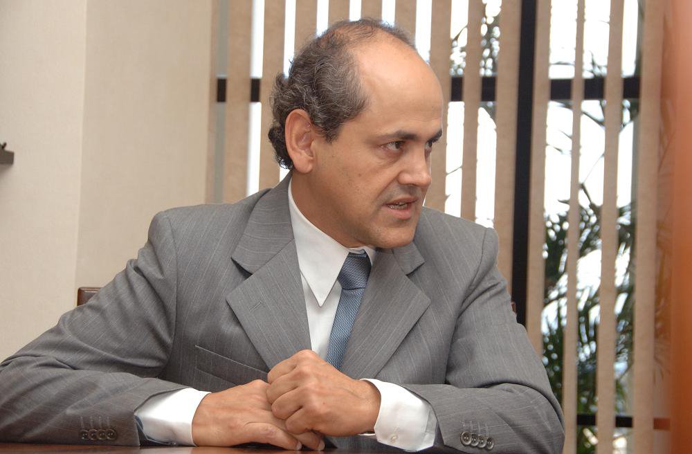 dep. Gustavo Fruit
fotos de Luiz xavier (Foto: Leonardo Lucena) dep. Gustavo Fruit
fotos de Luiz xavier