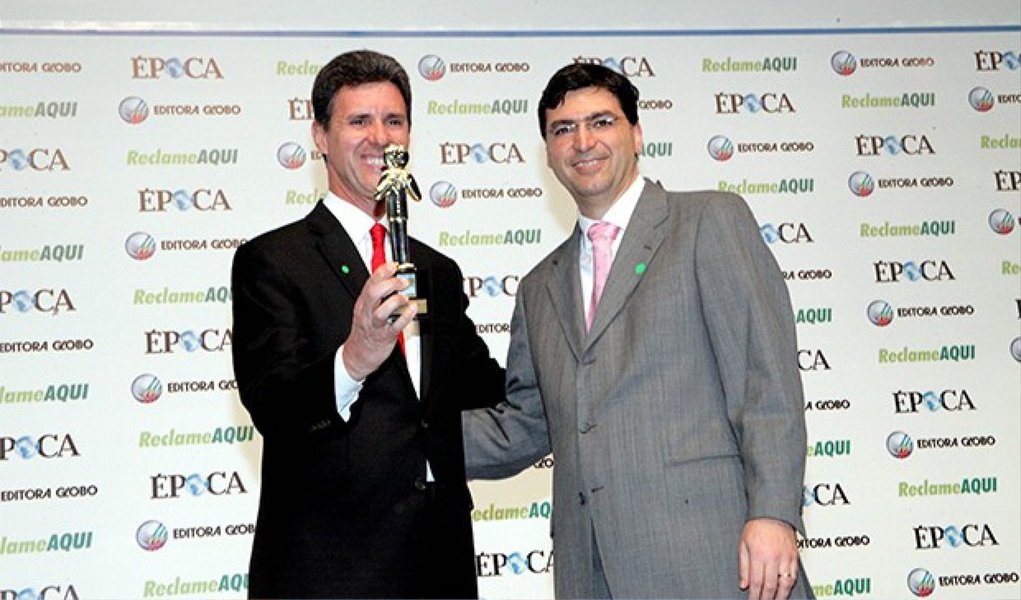 Maior site de atendimento ao consumidor do País, o Reclameaqui elegeu a companhia pelo segundo ano consecutivo por seu bom atendimento a reclamações de clientes (Foto: Gisele Federicce) Maior site de atendimento ao consumidor do País, o Reclameaqui elegeu a companhia pelo segundo ano consecutivo por seu bom atendimento a reclamações de clientes