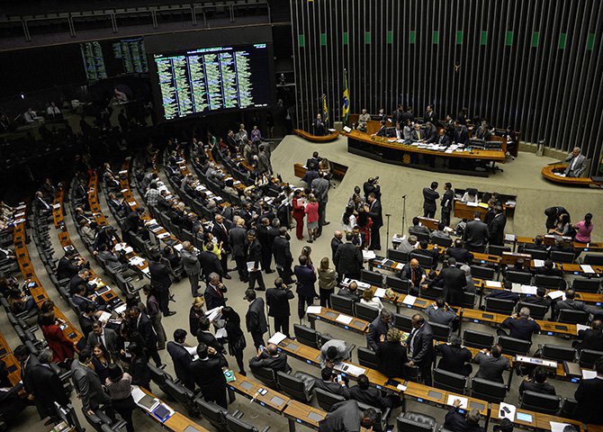 É absolutamente inaceitável que uma vulneração trabalhista dessa natureza, como é o projeto de lei 4.330, aconteça em pleno regime democrático (Foto: Marcelo Uchoa) www.brasil247.com - É absolutamente inaceitável que uma vulneração trabalhista dessa natureza, como é o projeto de lei 4.330, aconteça em pleno regime democrático