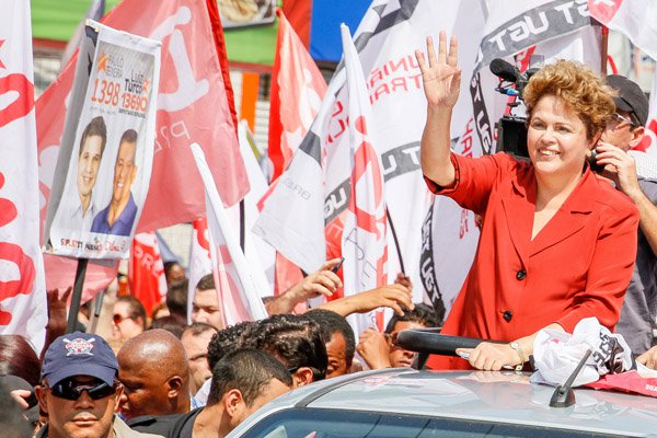 Na questão LGBT, Marina merece todas as críticas, mas Dilma pouco fez em 4 anos; tem agora, contudo, a chance de assumir um compromisso com a luta que nunca deveria ter abandonado (Foto: Jean Wyllys) Na questão LGBT, Marina merece todas as críticas, mas Dilma pouco fez em 4 anos; tem agora, contudo, a chance de assumir um compromisso com a luta que nunca deveria ter abandonado