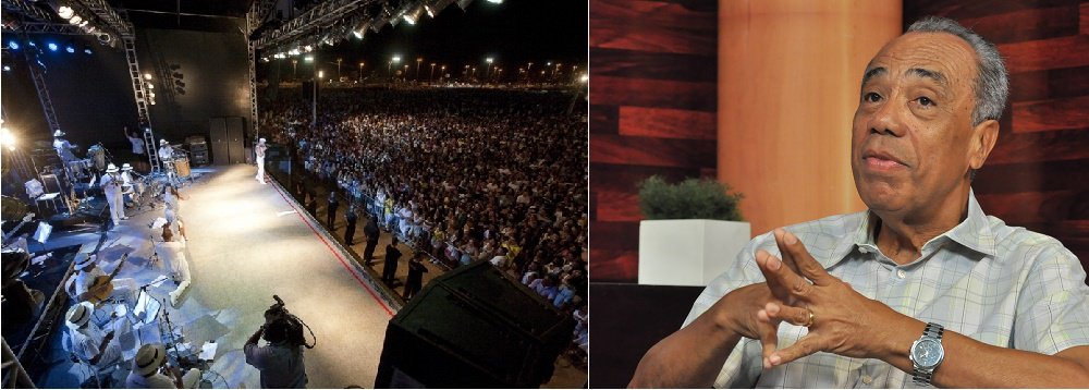 A prefeitura de Aracaju, sob o comando do prefeito João Alves Filho (DEM) resolveu realizar o tradicional Réveillon da Orla da Atalaia; após divulgar na semana passada que poderia cancelar a festa por falta de recursos, a administração reviu a possibilidade, diante da repercussão negativa do anúncio, e decidiu pela organização do evento, que contará com a participação de artistas locais e queima de fogos, como ocorreu no ano passado; a programação completa de shows será divulgada até sexta (12) (Foto: Valter Lima) A prefeitura de Aracaju, sob o comando do prefeito João Alves Filho (DEM) resolveu realizar o tradicional Réveillon da Orla da Atalaia; após divulgar na semana passada que poderia cancelar a festa por falta de recursos, a administração reviu a possibilidade, diante da repercussão negativa do anúncio, e decidiu pela organização do evento, que contará com a participação de artistas locais e queima de fogos, como ocorreu no ano passado; a programação completa de shows será divulgada até sexta (12)