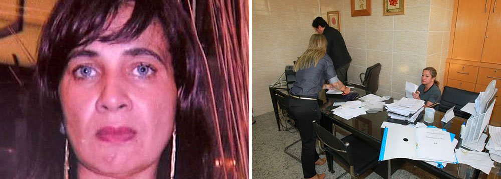 A informação vem da Delegacia Fazendária da Polícia Civil (Delfaz), que cumpriu dez mandados de busca e apreensão na sede do Sindicato dos Empregados no Comércio de Niterói, São Gonçalo e Adjacências, na Região Metropolitana do Rio; as investigações apontam para um esquema de fraude que beneficiava a presidenta da entidade, Rita de Cácia da Silva Rodrigues, com até R$ 1 milhão por mês; ela teria se apropriado de uma taxa de assistência que comerciantes pagam por funcionário que trabalha em domingos e feriados (Foto: Leonardo Lucena) A informação vem da Delegacia Fazendária da Polícia Civil (Delfaz), que cumpriu dez mandados de busca e apreensão na sede do Sindicato dos Empregados no Comércio de Niterói, São Gonçalo e Adjacências, na Região Metropolitana do Rio; as investigações apontam para um esquema de fraude que beneficiava a presidenta da entidade, Rita de Cácia da Silva Rodrigues, com até R$ 1 milhão por mês; ela teria se apropriado de uma taxa de assistência que comerciantes pagam por funcionário que trabalha em domingos e feriados