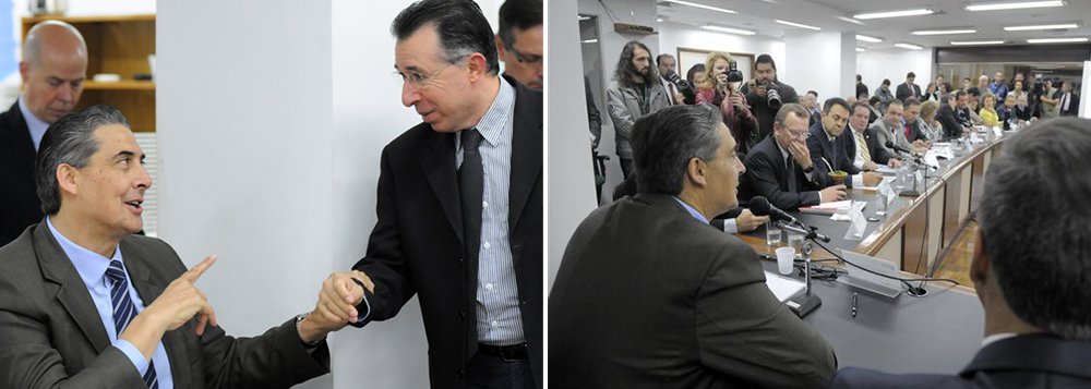 A disputa para ver quem falaria primeiro à Comissão de Finanças chegou ao fim; secretário estadual da Fazenda, Giovani Feltes compareceu à sessão para esclarecer os números da crise financeira do Rio Grande do Sul; “Vamos propor alternativas, mas sem o clima necessário para o estado de emergência, quase nada se resolverá”; ele confessou se incomodar com a ditadura do politicamente correto, “com a patrulha ideológica e partidária”, dizendo que “fazemos isso há 40 anos sem alcançar resultado”; "O fluxo de caixa é vermelho todos os dias", afirmou (Foto: Leonardo Lucena) A disputa para ver quem falaria primeiro à Comissão de Finanças chegou ao fim; secretário estadual da Fazenda, Giovani Feltes compareceu à sessão para esclarecer os números da crise financeira do Rio Grande do Sul; “Vamos propor alternativas, mas sem o clima necessário para o estado de emergência, quase nada se resolverá”; ele confessou se incomodar com a ditadura do politicamente correto, “com a patrulha ideológica e partidária”, dizendo que “fazemos isso há 40 anos sem alcançar resultado”; "O fluxo de caixa é vermelho todos os dias", afirmou
