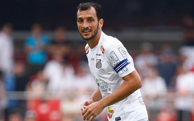 Com o resultado, ambas as equipes chegaram aos 47 pontos. O Alvinegro conseguiu subir uma posição, chegando ao 8º lugar, por ter mais saldo de gols que o Flamengo. Já os paranaenses se mantiveram no 10º posto. (Foto: Luis Mauro Queiroz) Com o resultado, ambas as equipes chegaram aos 47 pontos. O Alvinegro conseguiu subir uma posição, chegando ao 8º lugar, por ter mais saldo de gols que o Flamengo. Já os paranaenses se mantiveram no 10º posto.