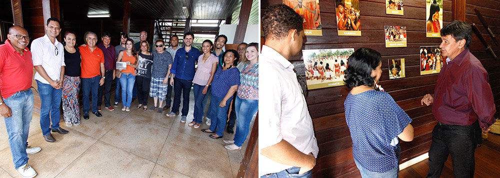Wellington Dias (PT) esteve em Palmas nesse domingo, 5, e visitou o Museu Histórico do Tocantins (Palacinho) e o Memorial Coluna Prestes; acompanhado do líder do governo na Assembleia, Paulo Mourão (PT), Dias ressaltou que o Tocantins é o único estado que faz divisa com Piauí que ainda não tem interligações asfaltadas; "Já articulamos junto ao governador Marcelo Miranda (PMDB) para que esta situação seja resolvida o mais depressa possível. As obras em nosso estado já foram iniciadas e logo os dois estados terão suas divisas asfaltadas", completou (Foto: Aquiles Lins) Wellington Dias (PT) esteve em Palmas nesse domingo, 5, e visitou o Museu Histórico do Tocantins (Palacinho) e o Memorial Coluna Prestes; acompanhado do líder do governo na Assembleia, Paulo Mourão (PT), Dias ressaltou que o Tocantins é o único estado que faz divisa com Piauí que ainda não tem interligações asfaltadas; "Já articulamos junto ao governador Marcelo Miranda (PMDB) para que esta situação seja resolvida o mais depressa possível. As obras em nosso estado já foram iniciadas e logo os dois estados terão suas divisas asfaltadas", completou