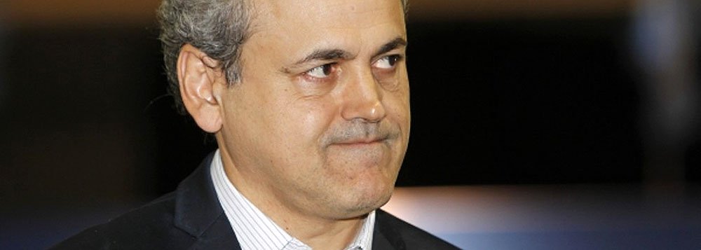 Paraná Pesquisas aponta que o prefeito de Curitiba, Gustavo Fruet (PDT) é aprovado por apenas 30% do eleitorado da capital. Em abril de 2013, esse índice era de 66% e em dezembro do ano passado era de 44%; reprovação do prefeito curitibano só fez aumentar no mesmo período; em abril de 2013, apenas 27% rejeitavam Fruet; em dezembro do ano passado, 50%, e agora 65% o reprovam (Foto: Leonardo Lucena) www.brasil247.com - Paraná Pesquisas aponta que o prefeito de Curitiba, Gustavo Fruet (PDT) é aprovado por apenas 30% do eleitorado da capital. Em abril de 2013, esse índice era de 66% e em dezembro do ano passado era de 44%; reprovação do prefeito curitibano só fez aumentar no mesmo período; em abril de 2013, apenas 27% rejeitavam Fruet; em dezembro do ano passado, 50%, e agora 65% o reprovam