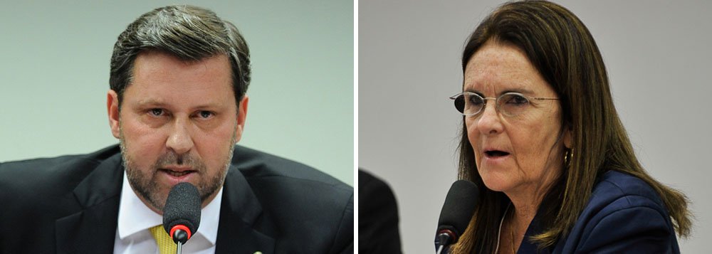 Líderes da oposição discutirão o documento, que está sendo elaborado pelo deputado Carlos Sampaio (PSDB-SP), na noite desta segunda-feira 15; ao contrário do que foi apresentado pelo relator da CPMI, deputado Marco Maia (PT-RS), os oposicionistas querem citar os nomes de políticos envolvidos no esquema de corrupção que envolve, além de agentes públicos, empreiteiras e a própria estatal; ao menos oito devem ser indiciados; parlamentares questionam a atuação da presidente da Petrobras diante dos atos de corrupção (Foto: Leonardo Lucena) Líderes da oposição discutirão o documento, que está sendo elaborado pelo deputado Carlos Sampaio (PSDB-SP), na noite desta segunda-feira 15; ao contrário do que foi apresentado pelo relator da CPMI, deputado Marco Maia (PT-RS), os oposicionistas querem citar os nomes de políticos envolvidos no esquema de corrupção que envolve, além de agentes públicos, empreiteiras e a própria estatal; ao menos oito devem ser indiciados; parlamentares questionam a atuação da presidente da Petrobras diante dos atos de corrupção