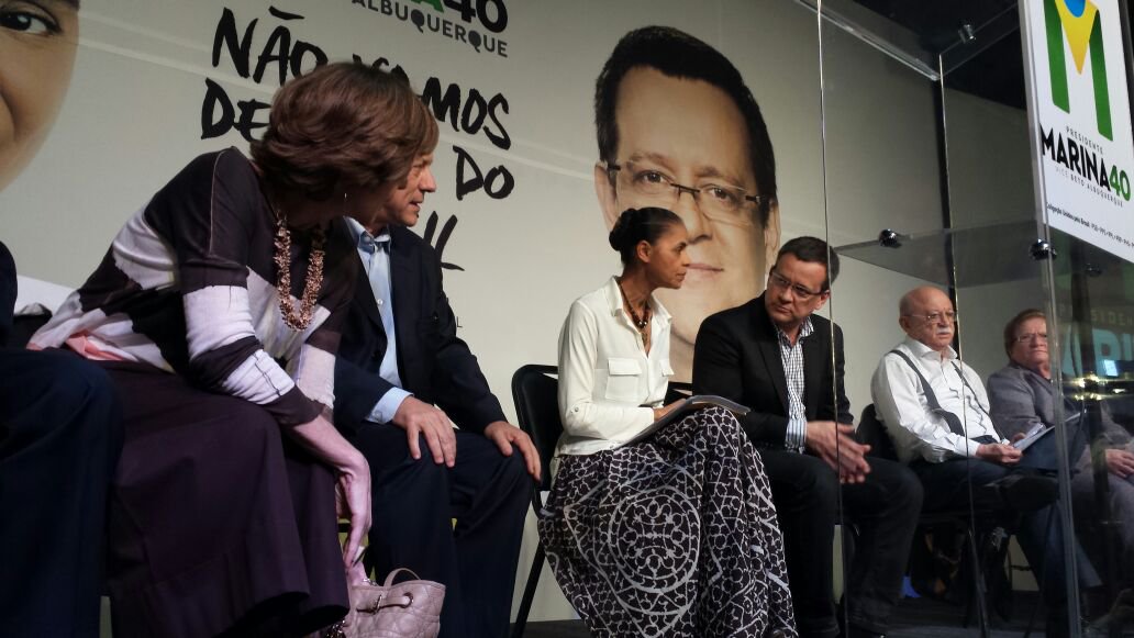 Jornalista Ricardo Amaral comenta os seis pontos apresentados pela candidata do PSB em seu programa de governo; "Cinco deles formam um conjunto de retrocessos democráticos e casuísmos. A agenda da direita está toda lá, do voto distrital ao financiamento privado de campanhas. O sexto ponto, em contradição, copia propostas do PT", interpreta (Foto: Gisele Federicce) Jornalista Ricardo Amaral comenta os seis pontos apresentados pela candidata do PSB em seu programa de governo; "Cinco deles formam um conjunto de retrocessos democráticos e casuísmos. A agenda da direita está toda lá, do voto distrital ao financiamento privado de campanhas. O sexto ponto, em contradição, copia propostas do PT", interpreta