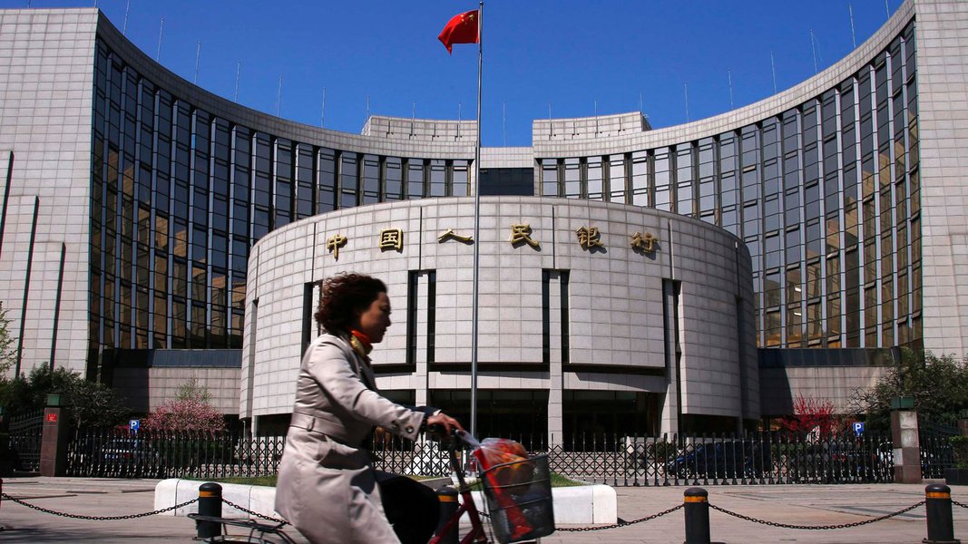 Líderes chineses e o banco central da China estão dispostos a cortar novamente a taxa de juros e também flexibilizar restrições ao crédito por preocupações de que a queda de preço possa gerar aumento da inadimplência, falências e desemprego (Foto: Gisele Federicce) Líderes chineses e o banco central da China estão dispostos a cortar novamente a taxa de juros e também flexibilizar restrições ao crédito por preocupações de que a queda de preço possa gerar aumento da inadimplência, falências e desemprego