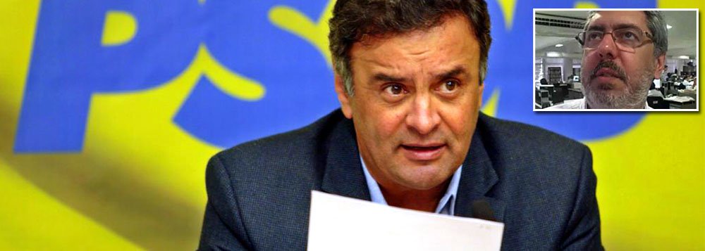 Colunista diz que "soam como ideias fora de lugar declarações" do candidato tucano Aécio Neves sobre novo escândalo envolvendo ex-diretores da Petrobras e parlamentares: "E o mensalão 1.0, nascido em Minas, pai tucano de todos os mensalões reais ou imaginários, onde é que fica? O tucano Eduardo Azeredo e seus companheiros fazem de tudo para alongar o processo até as calendas para prescrever condenações. Já o dito mensalão do PT acabou tal qual mula sem cabeça" (Foto: Roberta Namour) Colunista diz que "soam como ideias fora de lugar declarações" do candidato tucano Aécio Neves sobre novo escândalo envolvendo ex-diretores da Petrobras e parlamentares: "E o mensalão 1.0, nascido em Minas, pai tucano de todos os mensalões reais ou imaginários, onde é que fica? O tucano Eduardo Azeredo e seus companheiros fazem de tudo para alongar o processo até as calendas para prescrever condenações. Já o dito mensalão do PT acabou tal qual mula sem cabeça"