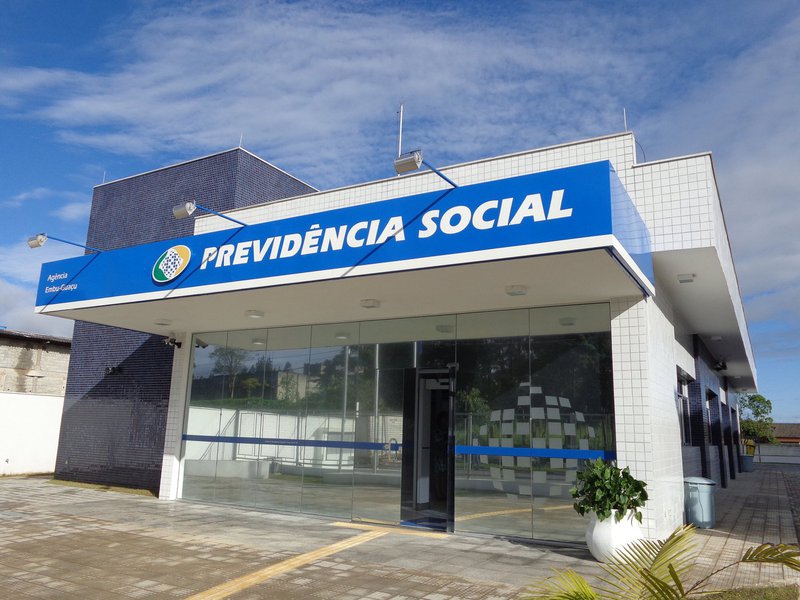 A agência vai beneficiar os 32 mil habitantes do município, localizado no interior do Ceará, a 300 km de Fortaleza. Os moradores deixarão de percorrer cerca de 23 km, até a cidade de São Benedito, para receber atendimento previdenciário. A agência irá funcionar na Rua Luiz Cunha s/n, Centro (Foto: Renata Paiva) A agência vai beneficiar os 32 mil habitantes do município, localizado no interior do Ceará, a 300 km de Fortaleza. Os moradores deixarão de percorrer cerca de 23 km, até a cidade de São Benedito, para receber atendimento previdenciário. A agência irá funcionar na Rua Luiz Cunha s/n, Centro
