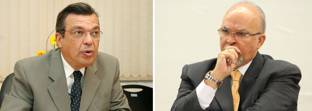 Conhecido por sua língua áspera, o deputado Targino Machado (DEM) escreveu artigo para se expressar sobre a nova fase da Operação Lava Jato, que, agora, investiga 54 políticos em esquema de propina na Petrobras, e pediu a saída do ex-ministro Mario Negromonte do Tribunal de Contas dos Municípios, lembrando que foi o único deputado "a se pronunciar contrário" à indicação do progressista para o órgão; "Fui voto vencido. Nomearam raposa para tomar conta de galinheiro"; Targino chama Negromonte de "bandido" e o acusa de "achacar prefeitos para vender pareceres favoráveis à aprovação das suas contas" (Foto: Romulo Faro) Conhecido por sua língua áspera, o deputado Targino Machado (DEM) escreveu artigo para se expressar sobre a nova fase da Operação Lava Jato, que, agora, investiga 54 políticos em esquema de propina na Petrobras, e pediu a saída do ex-ministro Mario Negromonte do Tribunal de Contas dos Municípios, lembrando que foi o único deputado "a se pronunciar contrário" à indicação do progressista para o órgão; "Fui voto vencido. Nomearam raposa para tomar conta de galinheiro"; Targino chama Negromonte de "bandido" e o acusa de "achacar prefeitos para vender pareceres favoráveis à aprovação das suas contas"