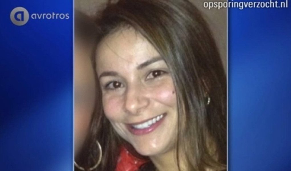 Polícia holandesa procura vídeos e testemunhas do assassinato da tocantinense Luana Luz Xavier, de 34 anos, morta nessa terça-feira, 9, com cinco tiros em Amstelveen, na região metropolitana de Amsterdã, Holanda; principal suspeito da morte de Luana é o namorado, Najib H, conhecido como "Ziggy" e apontado como autor de vários outros assassinatos; Luana foi baleada na frente de dois filhos dos três filhos; pais da jovem, que moram em Paraíso do Tocantins, ainda não sabem quando o corpo será trazido para o Brasil (Foto: Aquiles Lins) Polícia holandesa procura vídeos e testemunhas do assassinato da tocantinense Luana Luz Xavier, de 34 anos, morta nessa terça-feira, 9, com cinco tiros em Amstelveen, na região metropolitana de Amsterdã, Holanda; principal suspeito da morte de Luana é o namorado, Najib H, conhecido como "Ziggy" e apontado como autor de vários outros assassinatos; Luana foi baleada na frente de dois filhos dos três filhos; pais da jovem, que moram em Paraíso do Tocantins, ainda não sabem quando o corpo será trazido para o Brasil