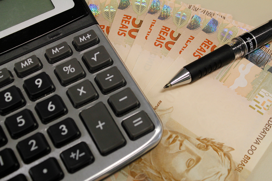 O que os economistas de mercado chamam, pejorativamente, de "criatividade fiscal", com o propósito explícito de expor ao mundo a "falta de transparência e de credibilidade" do Governo, não tem o menor efeito ou a menor importância macroeconômica (Foto: Jose Carlos de Assis) www.brasil247.com - O que os economistas de mercado chamam, pejorativamente, de "criatividade fiscal", com o propósito explícito de expor ao mundo a "falta de transparência e de credibilidade" do Governo, não tem o menor efeito ou a menor importância macroeconômica