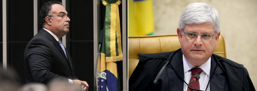 "A lista de Rodrigo Janot confirma o que este blogue anunciou, humildemente, há um ano: não há, nos autos da Lava Jato, nenhuma prova para incriminar o deputado André Vargas, do PT do Paraná. Mesmo assim, em dezembro do ano passado, André Vargas teve o mandato cassado por 365 votos a favor, seis abstenções e um voto contra, do deputado José Airton, petista do Ceará. Ficou sem direitos políticos por oito anos", diz o jornalista Paulo Moreira Leite, diretor do 247 em Brasília; vazamentos seletivos custaram o mandado de um parlamentar que foi vice-presidente da Câmara e, agora, nem mesmo investigado será (Foto: Leonardo Attuch) "A lista de Rodrigo Janot confirma o que este blogue anunciou, humildemente, há um ano: não há, nos autos da Lava Jato, nenhuma prova para incriminar o deputado André Vargas, do PT do Paraná. Mesmo assim, em dezembro do ano passado, André Vargas teve o mandato cassado por 365 votos a favor, seis abstenções e um voto contra, do deputado José Airton, petista do Ceará. Ficou sem direitos políticos por oito anos", diz o jornalista Paulo Moreira Leite, diretor do 247 em Brasília; vazamentos seletivos custaram o mandado de um parlamentar que foi vice-presidente da Câmara e, agora, nem mesmo investigado será
