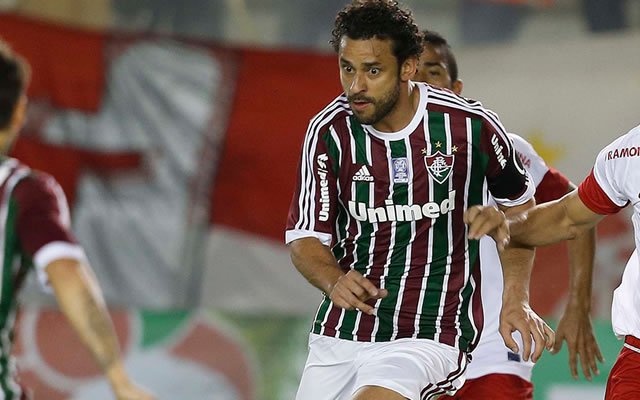 Após marcar no empate em 2 a 2 contra o Sport, o centroavante do Tricolor chegou a 15 gols na competição, mesmo número de Henrique, do Palmeiras, e Ricardo Goulart, do Cruzeiro. (Foto: Luis Mauro Queiroz) Após marcar no empate em 2 a 2 contra o Sport, o centroavante do Tricolor chegou a 15 gols na competição, mesmo número de Henrique, do Palmeiras, e Ricardo Goulart, do Cruzeiro.