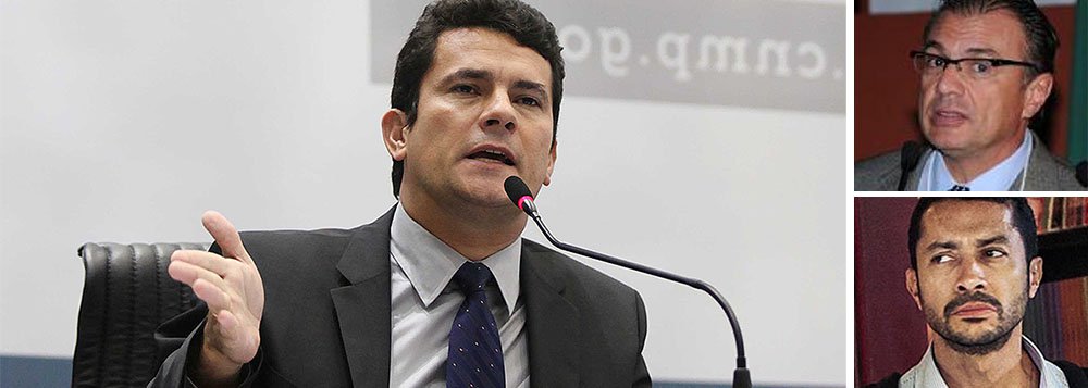 Juiz Sérgio Moro, da Operação Lava Jato, evita partidarização das investigações ao transformar em preventiva a prisão de Fernando Baiano; "Aqui não se faz crítica partidária, pois se desconhece ainda o alcance e a duração da prática criminosa", registrou o magistrado em despacho; tanto Fernando Baiano como o ex-gerente Pedro Barusco disseram ter iniciado desvios no governo FHC; texto de Moro também alfineta declaração do advogado do lobista, Mario de Oliveira Filho, que afirmou essa semana que sem acerto, não se "põe um paralelepípedo no chão"; dizer que "todos nós roubamos" não é aceitável, rebateu o juiz (Foto: Gisele Federicce) Juiz Sérgio Moro, da Operação Lava Jato, evita partidarização das investigações ao transformar em preventiva a prisão de Fernando Baiano; "Aqui não se faz crítica partidária, pois se desconhece ainda o alcance e a duração da prática criminosa", registrou o magistrado em despacho; tanto Fernando Baiano como o ex-gerente Pedro Barusco disseram ter iniciado desvios no governo FHC; texto de Moro também alfineta declaração do advogado do lobista, Mario de Oliveira Filho, que afirmou essa semana que sem acerto, não se "põe um paralelepípedo no chão"; dizer que "todos nós roubamos" não é aceitável, rebateu o juiz