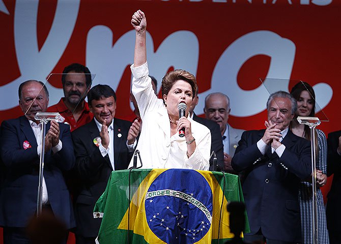 Não está escrito nem na legislação eleitoral nem na Constituição brasileira que o candidato que porventura vença por uma pequena margem tenha suas prerrogativas de chefe de Estado e de governo reduzidas (Foto: Bepe Damasco) Não está escrito nem na legislação eleitoral nem na Constituição brasileira que o candidato que porventura vença por uma pequena margem tenha suas prerrogativas de chefe de Estado e de governo reduzidas