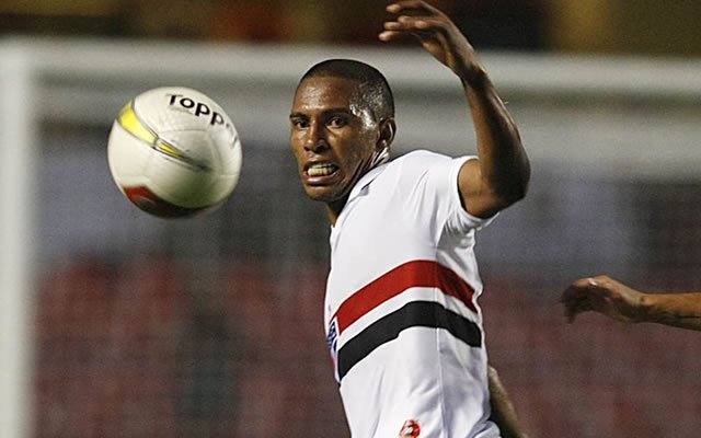 Com 1 a 1 no placar agregado, a partida foi para os pênaltis e com gols perdidos por Kardec e Toloi os colombianos ficaram com a vaga (Foto: Luis Mauro Queiroz) Com 1 a 1 no placar agregado, a partida foi para os pênaltis e com gols perdidos por Kardec e Toloi os colombianos ficaram com a vaga