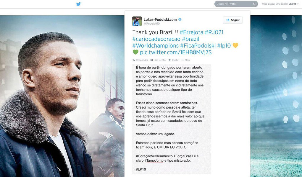 "Essas cinco semanas foram fantásticas. Cresci muito como pessoa e atleta. Ter ficado esse período no Brasil fez com que nós aprendêssemos a dar mais valor ao que temos, já estou com saudade do povo de Santa Cruz", publicou o atacante alemão Lukas Podolski no Twitter; "Um dia eu volto", completou (Foto: Roberta Namour) "Essas cinco semanas foram fantásticas. Cresci muito como pessoa e atleta. Ter ficado esse período no Brasil fez com que nós aprendêssemos a dar mais valor ao que temos, já estou com saudade do povo de Santa Cruz", publicou o atacante alemão Lukas Podolski no Twitter; "Um dia eu volto", completou