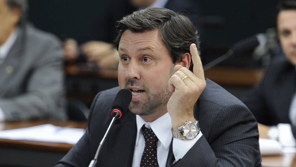 A gest�o do setor el�trioco e a atua��o da Agencia Nacional de Energia El�trica - Aneel ( Req. 9;2011 dos Dep. Valadares Filho e maur�cio Quintella Lessa) (Foto: Leonardo Attuch) A gest�o do setor el�trioco e a atua��o da Agencia Nacional de Energia El�trica - Aneel ( Req. 9;2011 dos Dep. Valadares Filho e maur�cio Quintella Lessa)