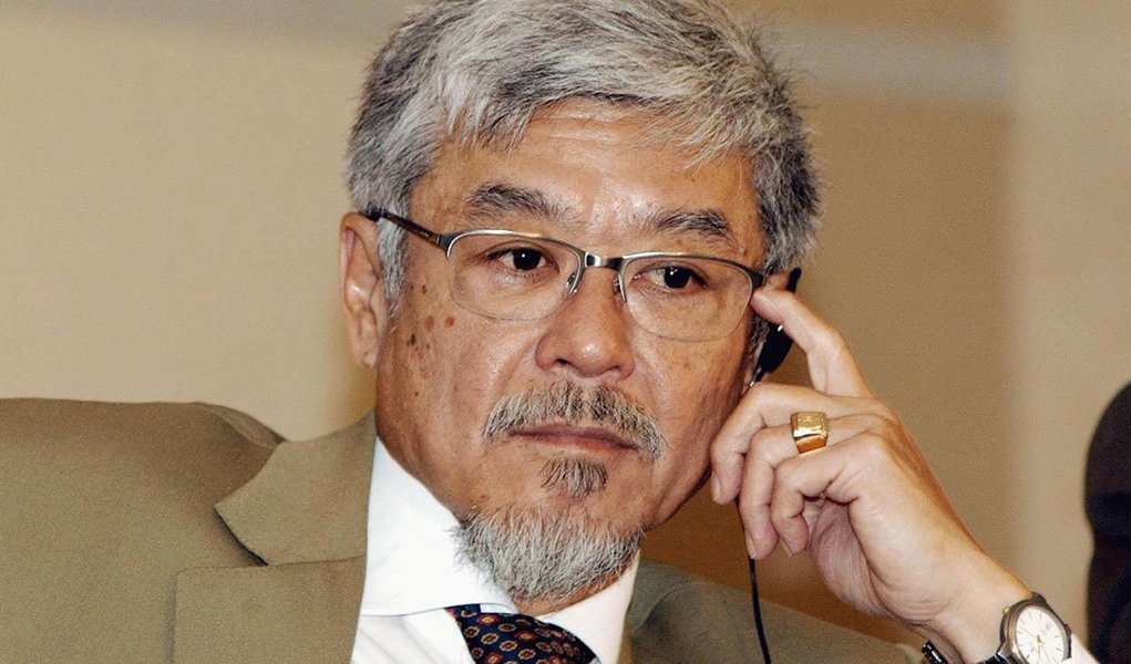 Após quase oito anos, o TJ/SP decidiu, em segunda instância, que o ex-ministro Luiz Gushiken, que faleceu no ano passado, deve ser indenizado por reportagem publicada na revista Veja; sentença assinada pelo desembargador Antonio Vilenilson afirma que o impresso controlado pela Editora Abril abusou da liberdade de imprensa; "Infere, da identidade dos acusadores e dos interesses em jogo, a verdade do conteúdo do documento. A falácia é de doer na retina", diz (Foto: Valter Lima) Após quase oito anos, o TJ/SP decidiu, em segunda instância, que o ex-ministro Luiz Gushiken, que faleceu no ano passado, deve ser indenizado por reportagem publicada na revista Veja; sentença assinada pelo desembargador Antonio Vilenilson afirma que o impresso controlado pela Editora Abril abusou da liberdade de imprensa; "Infere, da identidade dos acusadores e dos interesses em jogo, a verdade do conteúdo do documento. A falácia é de doer na retina", diz